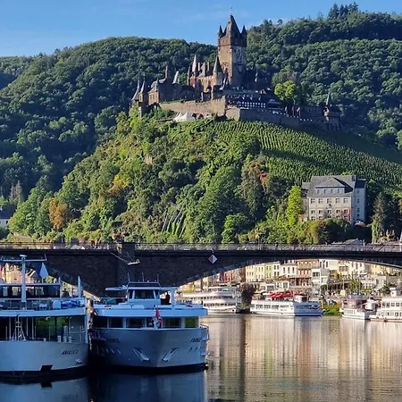 Semesterbostad Haus Hermine Cochem